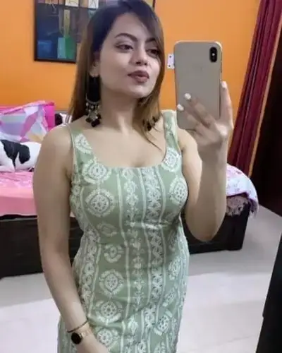 Call Girl in Daulatabad